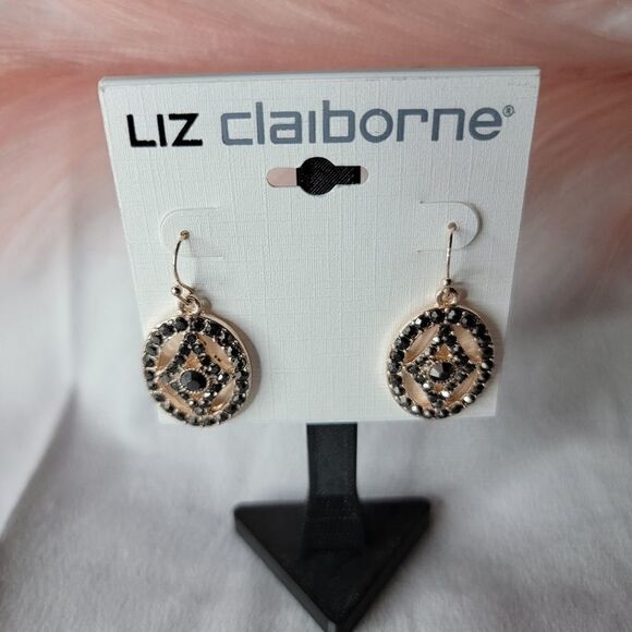 Liz Claiborne drop and dangle earring set - Picture 1 of 1